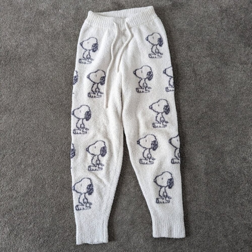 Chinstudio Cozy Knit Character Print Lounge Pants in Ivory - Medium
